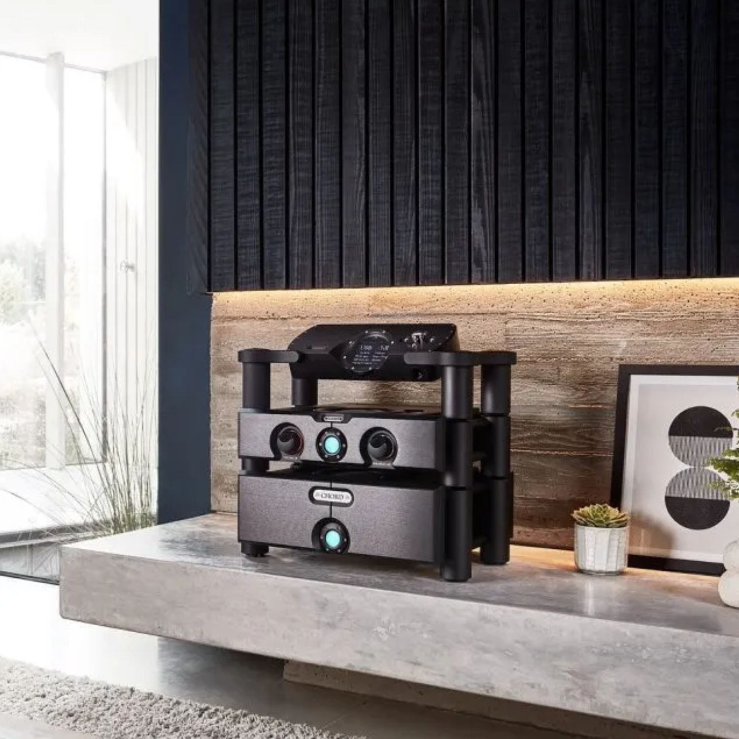 Chord DAVE Reference-level Digital to Analogue Converter, Headphone Amplifier and Preamplifier