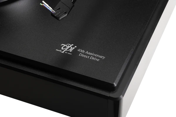 VPI HW-40-B Black Edition Turntable