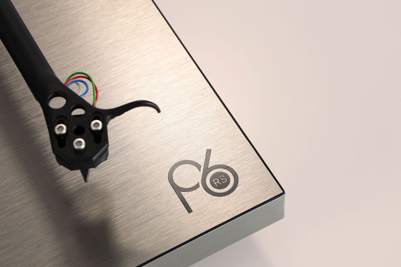 Rega Planar 6 RS EDITION Turntable