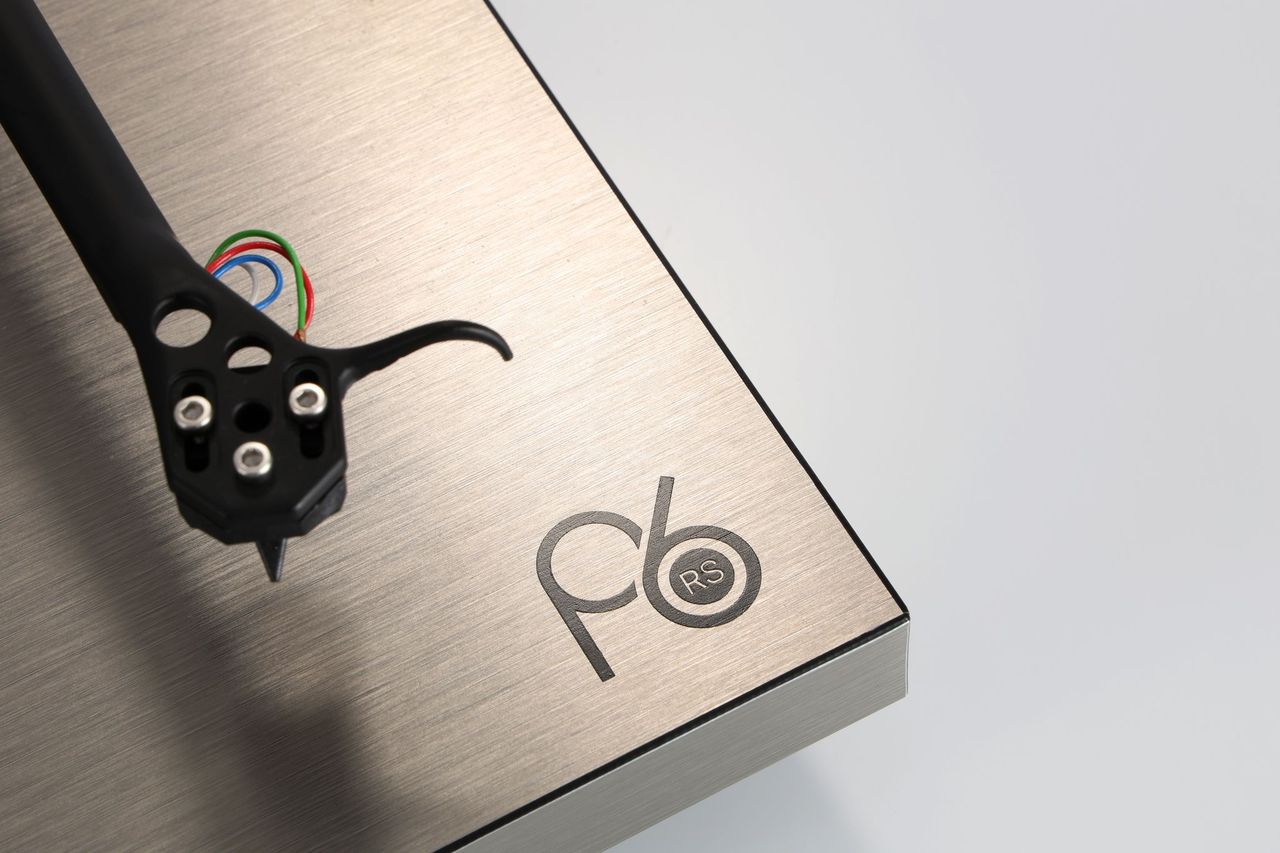Rega Planar 6 RS EDITION Turntable