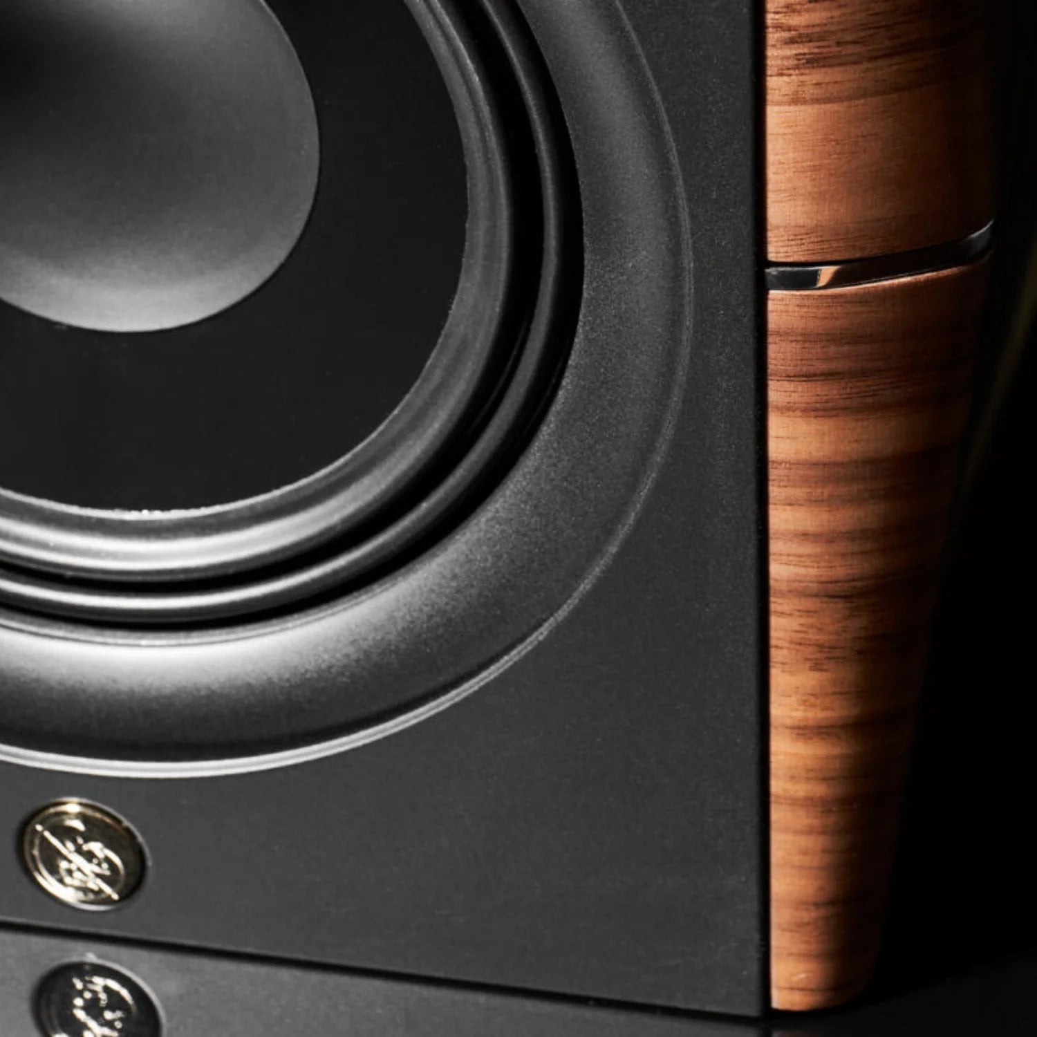 Gold Note A3-Evo II 2-Way Bookshelf Speaker