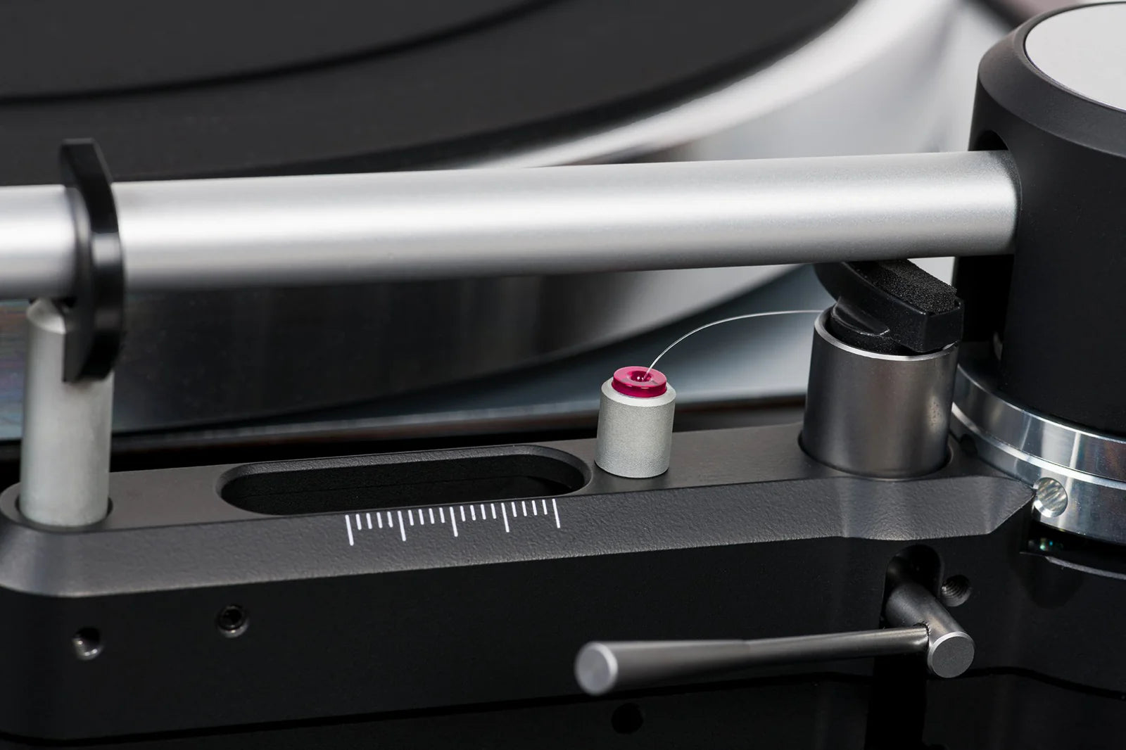 Thorens TD1500 TP 150 Turntable