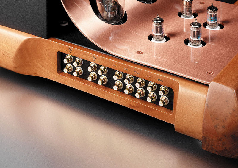 Unison Research, unison, Speakers, amplifiers, Tube Valve, integrated amplifier, preamplifier, tour speaker, audio, stereo, bookshelf, floorstanding, tube amplifier, home speaker, hybrid integrated amplifier