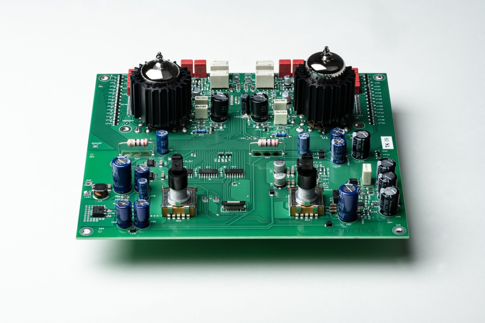 European Audio Team (EAT) E-Glo Petit 2 Phono Preamp