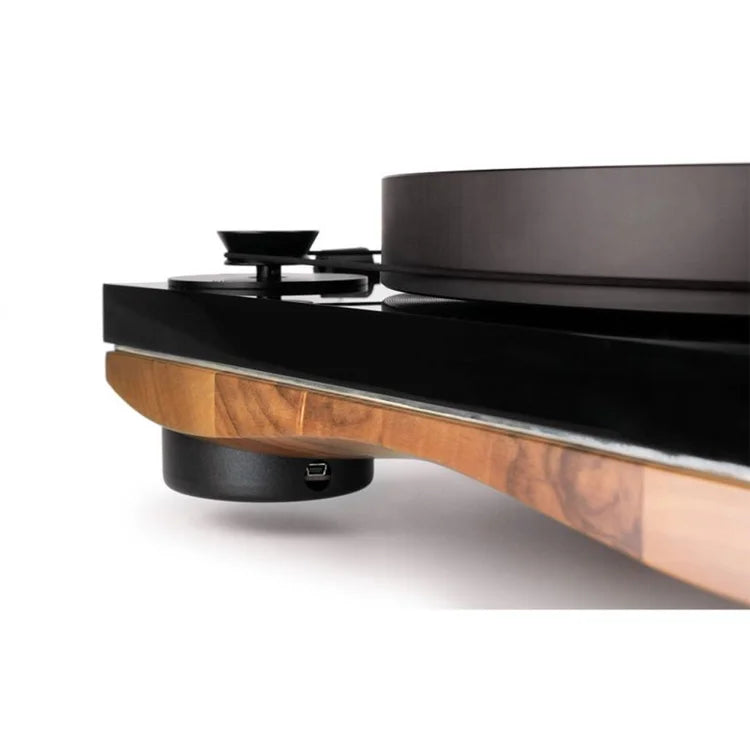 Gold Note Turntable Giglio